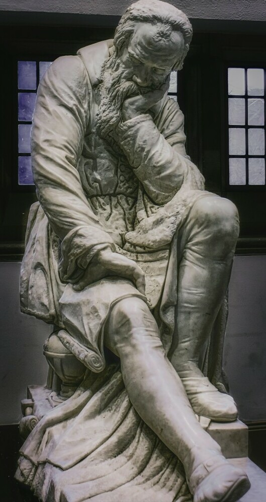 Estatua de Galileo Galilei